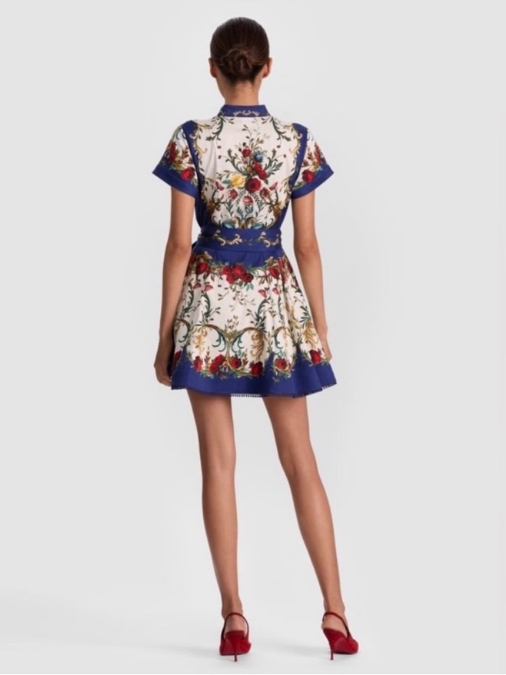 Alice + Olivia Blue & White Floral Mandarin-Collar Mini Dress - Picture 2 of 8